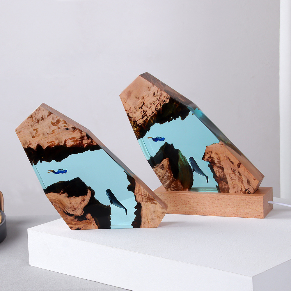 新しい水中洞窟クジラダイバーホームデスクデコレーション無垢材 - Resin Art Gift For Birthday のレビューと価格