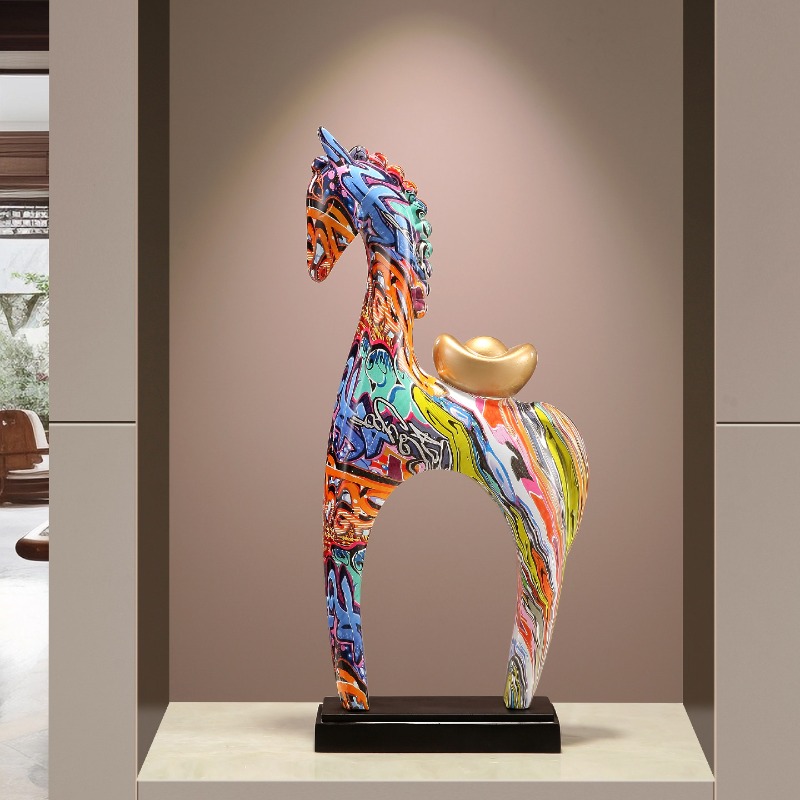 カラフルな馬の彫刻装飾品、リビングルーム、書斎、テレビキャビ - Resin Art Gift For Birthday のレビューと価格